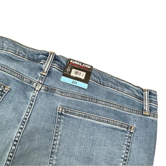Kirkland Signature Women's Jeans High Rise Stretch Blue Size 20 NWT - Picture 8 of 11